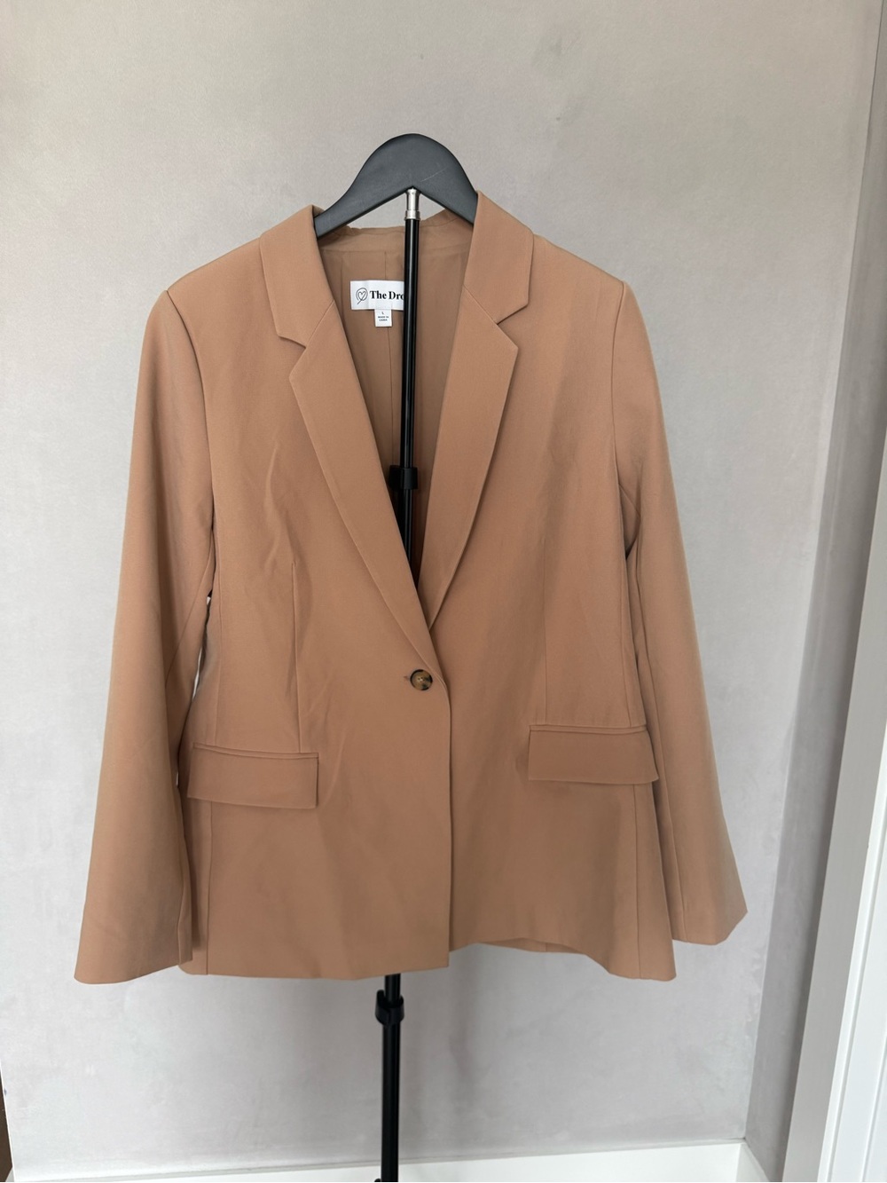 The Drop - Tailored Tan Single-Button Blazer